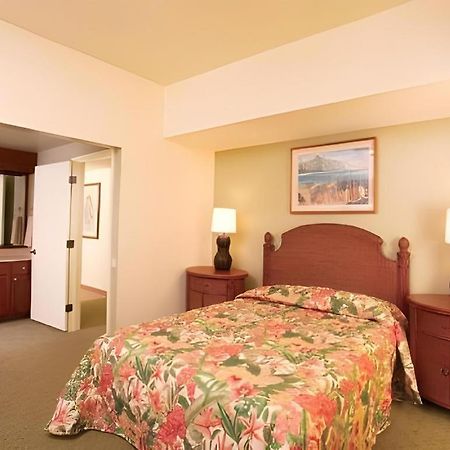 Wyndham Royal Sea Cliff Resort Kailua-Kona Exterior photo