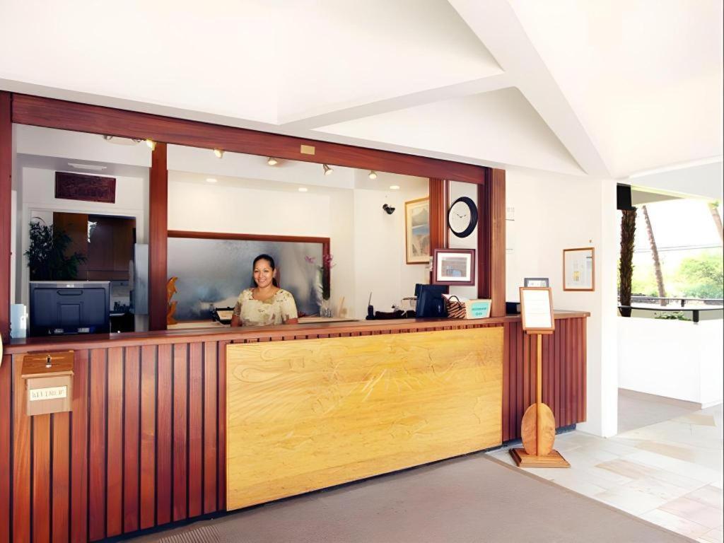 Wyndham Royal Sea Cliff Resort Kailua-Kona Exterior photo