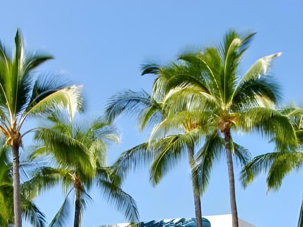 Wyndham Royal Sea Cliff Resort Kailua-Kona Exterior photo
